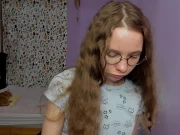 Your_Leslie Chaturbate stream image from September 01, 2025