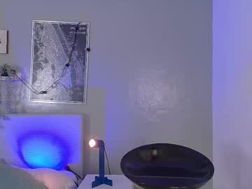 Cristalcornner_ Chaturbate stream image from September 01, 2025