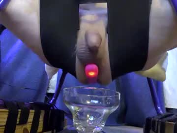 Gregbball1 Chaturbate stream image from September 01, 2025