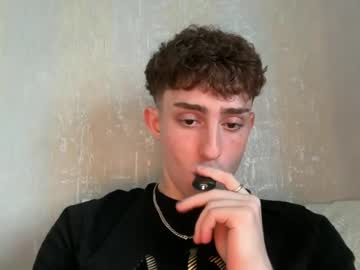 Cashtoxk Chaturbate stream image from September 01, 2025