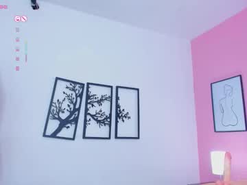 Charlotte_Kisss Chaturbate stream image from September 01, 2025
