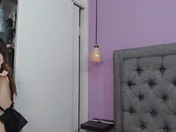 Lilasuni Chaturbate stream image from September 01, 2025