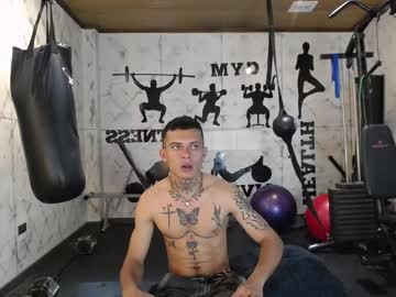 Mrjustin_ Chaturbate stream image from September 01, 2025