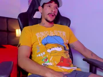 Toom_Cum Chaturbate stream image from September 01, 2025