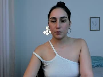 Lucy_Be Chaturbate stream image from September 01, 2025