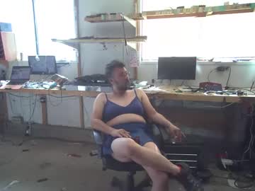 Tmosmun Chaturbate stream image from September 01, 2025