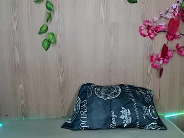 Jenelotizz06 Chaturbate stream image from September 02, 2025