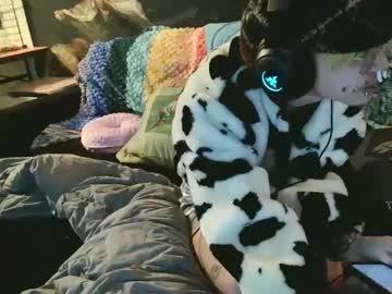 Slutcrust Chaturbate stream image from September 02, 2025