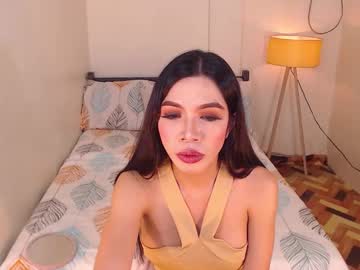 Trixiemiller18 Chaturbate stream image from September 02, 2025