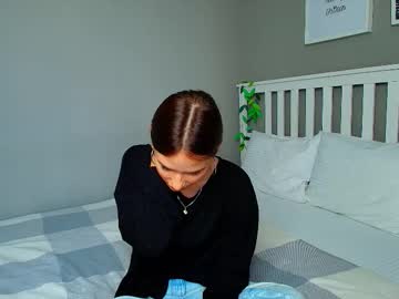_Honey_Bunny_Lips Chaturbate stream image from September 02, 2025