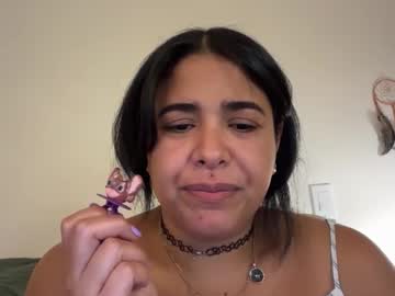 Lyfeofkira Chaturbate stream image from September 02, 2025