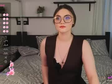Kira_Jin Chaturbate stream image from September 02, 2025
