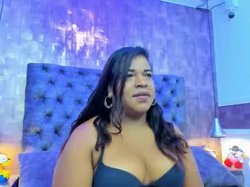Emiliasolarte Chaturbate stream image from September 02, 2025