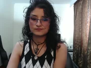 Lili_Clan Chaturbate stream image from September 02, 2025