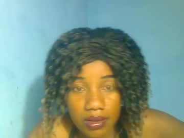 Ambinintsoaaaaa Chaturbate stream image from September 02, 2025