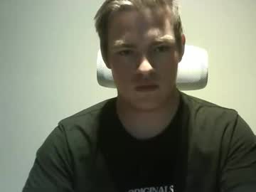 12curty Chaturbate stream image from September 02, 2025