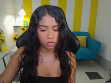 Tinyluxe Chaturbate stream image from September 02, 2025