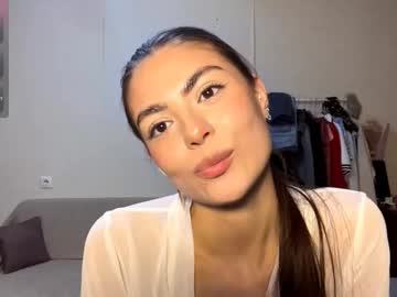 Honeyhloy Chaturbate stream image from September 02, 2025