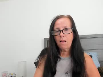 Scrumptiouspeachgoddess Chaturbate stream image from September 02, 2025