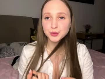 Shirley1ross Chaturbate stream image from September 02, 2025