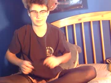 Hornymanwhore2 Chaturbate stream image from September 02, 2025