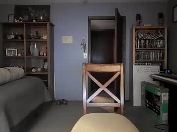 Chrisw8121 Chaturbate stream image from September 03, 2025