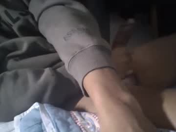 Pole17 Chaturbate stream image from September 03, 2025