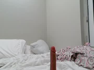 Hotcouple8420 Chaturbate stream image from September 03, 2025