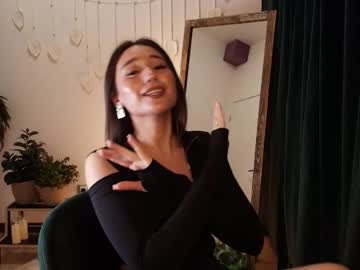 Margeritirell Chaturbate stream image from September 03, 2025