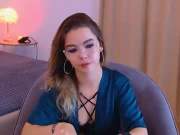 Lilyrabbit Chaturbate stream image from September 03, 2025