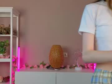 Sammiemirsky Chaturbate stream image from September 03, 2025