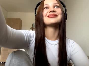 Tashinalybarger Chaturbate stream image from September 03, 2025