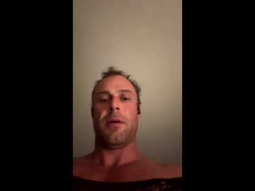 Wild923372 Chaturbate stream image from September 03, 2025