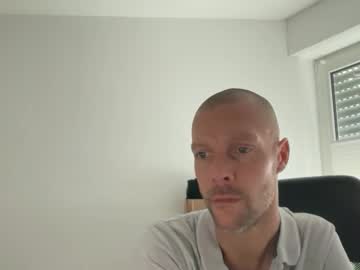 Sx1904 Chaturbate stream image from September 03, 2025