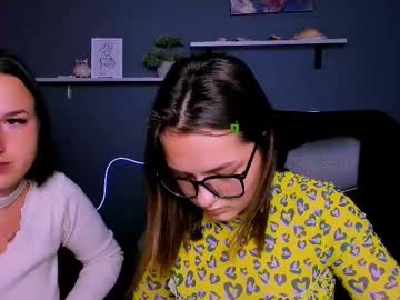 Alma_Black Chaturbate stream image from September 03, 2025