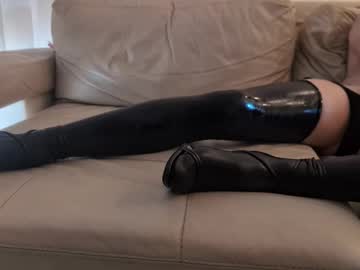 Ladyvivian88 Chaturbate stream image from September 03, 2025