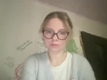 Miraaroma Chaturbate stream image from September 03, 2025