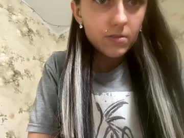 Viktoria9898 Chaturbate stream image from September 03, 2025
