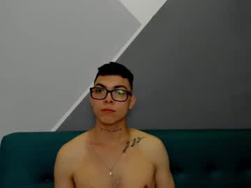 Ethan_Apollo Chaturbate stream image from September 03, 2025