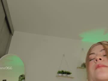 Sara_Sweett9 Chaturbate stream image from September 03, 2025
