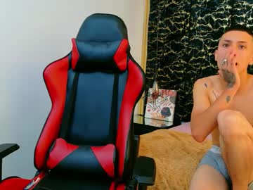 Cattyandnicky Chaturbate stream image from September 03, 2025