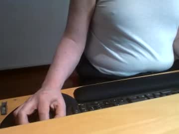 Esclavo_Hot Chaturbate stream image from September 03, 2025
