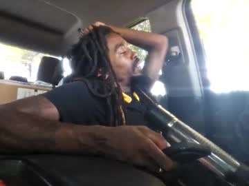 Famuoslyf stream image from September 03, 2025