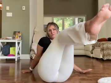 Paulilafay Chaturbate stream image from September 03, 2025