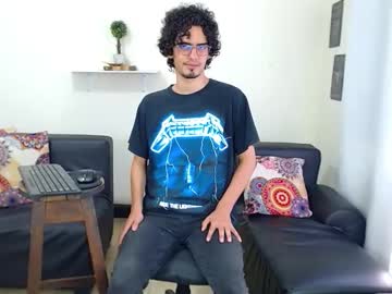 Tomylizard Chaturbate stream image from September 03, 2025