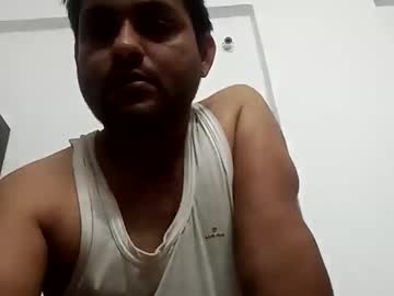 Adudeandsexy Chaturbate stream image from September 03, 2025