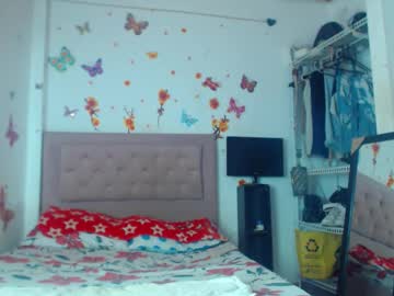 Roxxi_Queen Chaturbate stream image from September 03, 2025