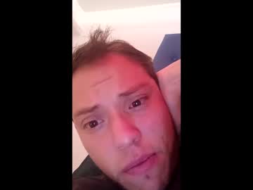 Elvisandjulian Chaturbate stream image from September 03, 2025