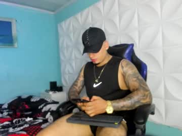 Jhonsontatto Chaturbate stream image from September 03, 2025