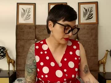 Kat_Paradisse Chaturbate stream image from September 03, 2025